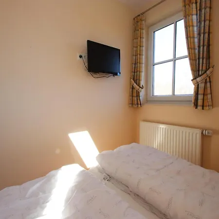 Apartment Doppelhaushaelfte In Burhave